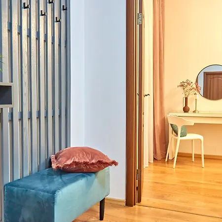 стильні на ратушній площі