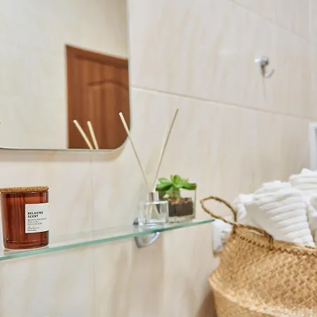 стильні на ратушній площі *