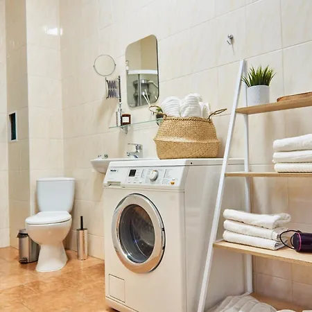 стильні на ратушній площі