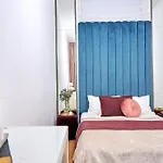 стильні на ратушній площі Apartament